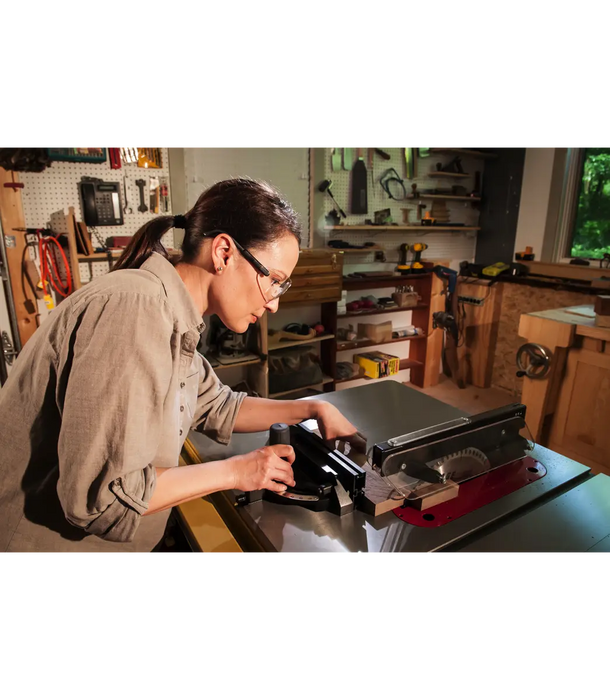Powermatic PM1000, 1-3/4HP 1PH Table Saw, w/ 30" Accu-Fence System Powermatic