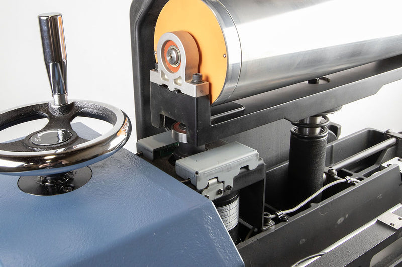 15" Open-Ended Wide Belt Sander (Oscillating) with Stand included