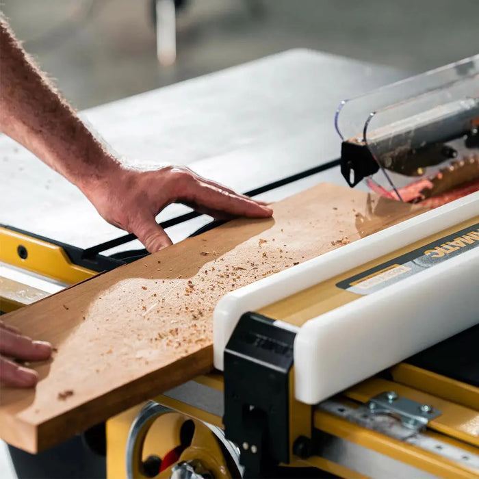 Powermatic PM2000T 10" Table Saw with ArmorGlide & Workbench 5hp, 3PH, 230V (50" Rip) Powermatic